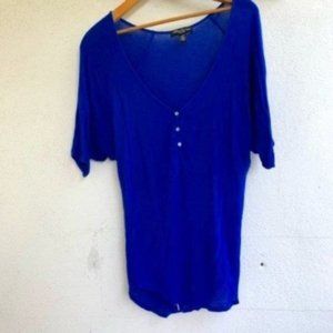 Streetwears society casual high low blue top small